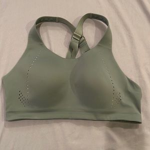 NWOT Lululemon High Intensity Sports Bra